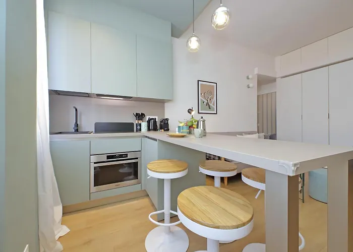 Apartment Ych-eleganza E Confort Vicino Metro Re Di