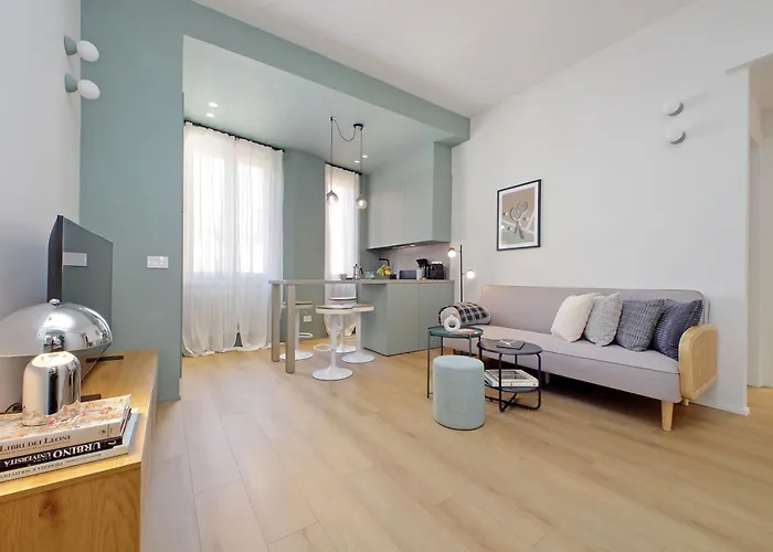 Ych-eleganza E Confort Vicino Metro Re Di Apartment
